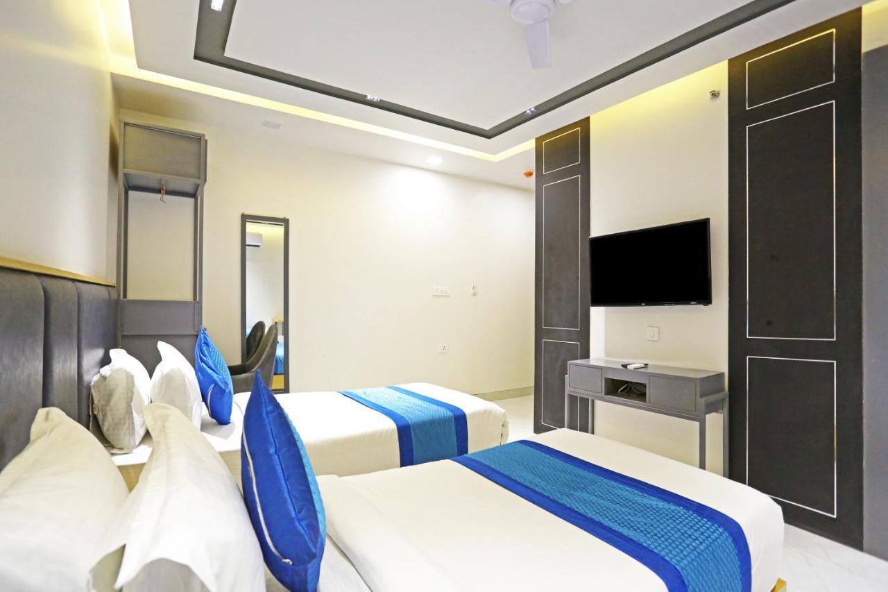 Hotel Apple Villa - Near Delhi Airport With Free Airport Transsfer Neu-Delhi Exterior foto