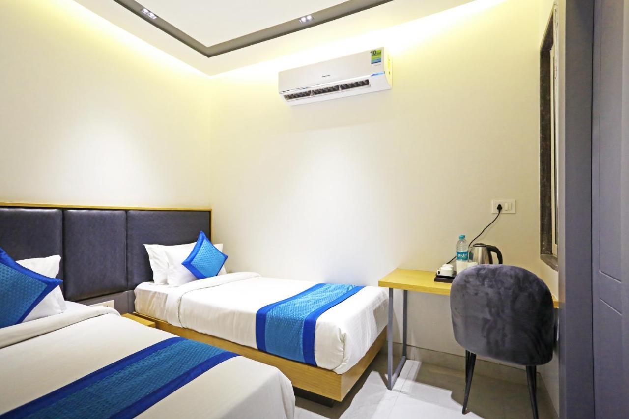 Hotel Apple Villa - Near Delhi Airport With Free Airport Transsfer Neu-Delhi Exterior foto