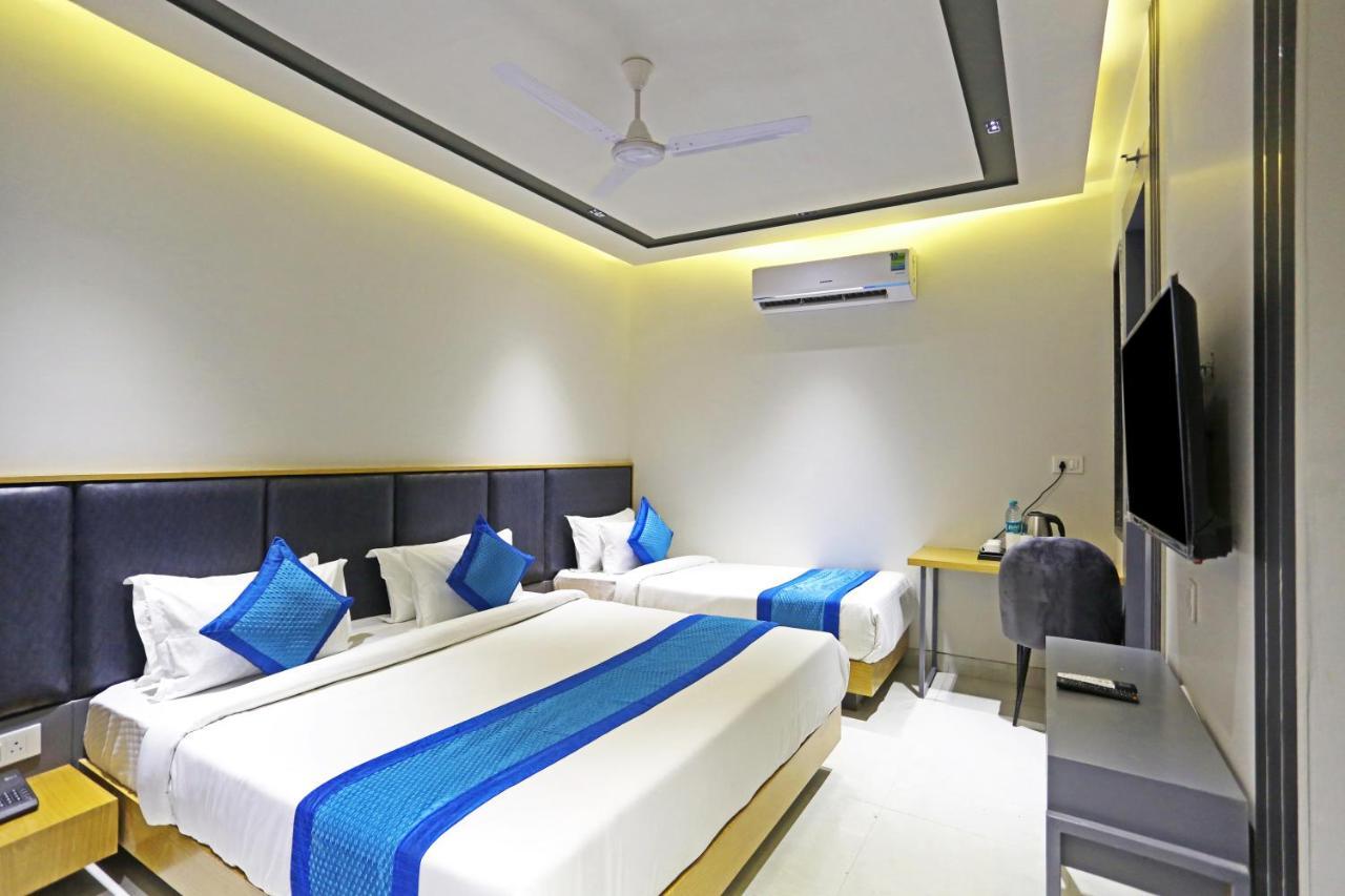 Hotel Apple Villa - Near Delhi Airport With Free Airport Transsfer Neu-Delhi Exterior foto
