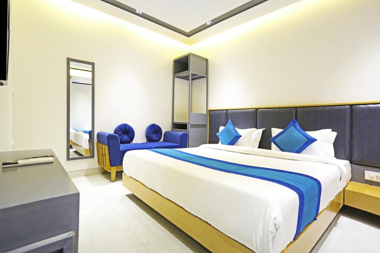 Hotel Apple Villa - Near Delhi Airport With Free Airport Transsfer Neu-Delhi Exterior foto
