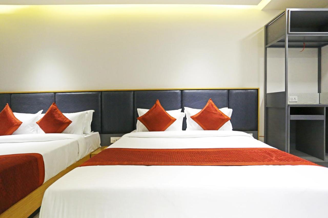 Hotel Apple Villa - Near Delhi Airport With Free Airport Transsfer Neu-Delhi Exterior foto