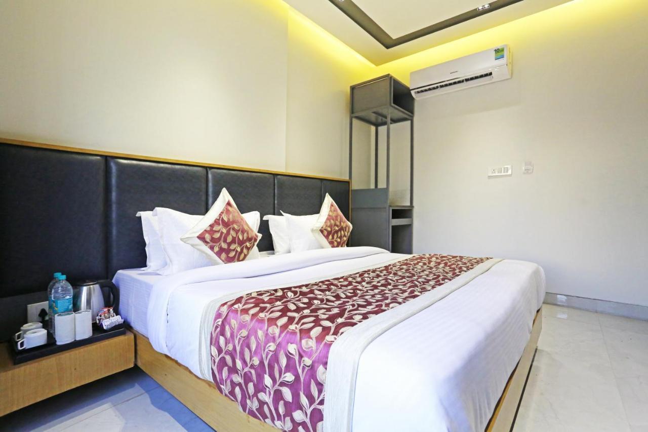 Hotel Apple Villa - Near Delhi Airport With Free Airport Transsfer Neu-Delhi Exterior foto